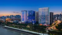 Yichang Wanda Plaza Riverside View Crystal Orange Hotel - Gym