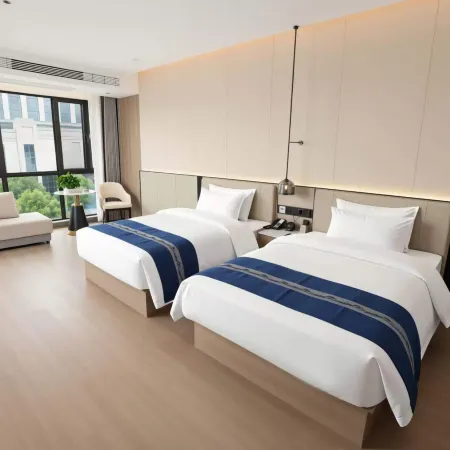Radisson Vega Hotel (Jingmen Duodao High-Tech Zone)