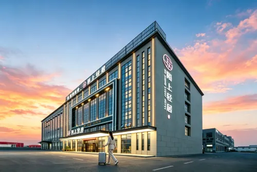 Moshang Qingju Hotel (Hefei Feidong Huadong Industrial Park) - 3 tähden