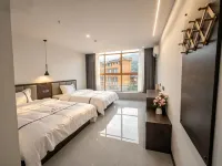 Jinnong Homestay (Xijiang Qianhudao Miao Village Branch) - 2 ดาว