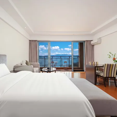 Fuxian Lake Yunxu Travel Resident B&B