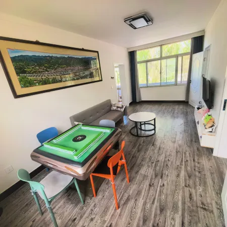 Chengde Sijilai Homestay (Summer Resort)