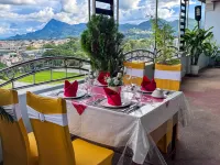 Golden Cherry Hotel - breakfast