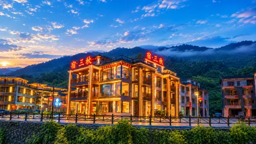 Susanqiu Light Luxury Meisu (Nanjing Tulou Branch) - Parkering