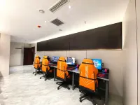 Little Panda E-Sports Hotel Hotels in Shenbei University Town/Fantawild Adventure