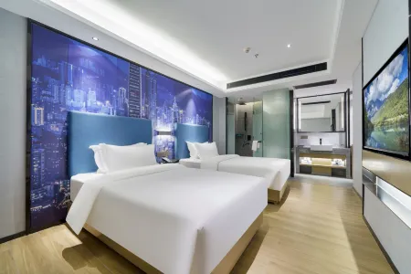 Green Carrier Hotel (Shenzhen Nanshan Coast Chengnan Oil Store)