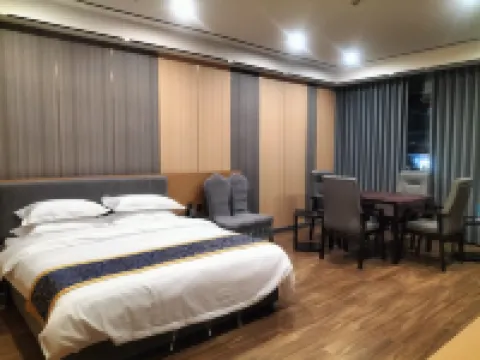 Nanbu Minghu Hotel (First Branch)