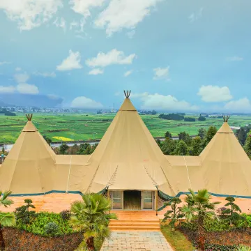 Huahai Wild luxury Tent Hotel
