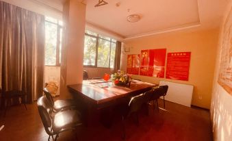 Jianyu Homestay (Shilin Fortune Center)