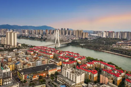 RICHON HOTEL Отели рядом с достопримечательностью «Baise University Chengbi Campus»