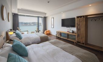 See also waiting · Zen Space Sea View beautiful accommodation