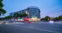 Mezzz Hotel