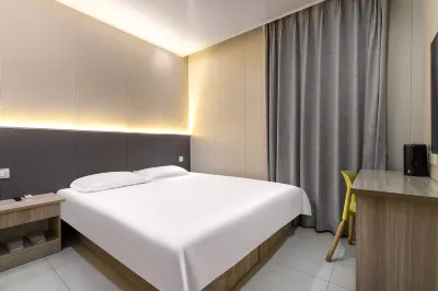 Rest Hotel (Shanghai Xinhua Hospital) Hotels in Shanghai