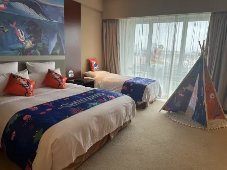 The QUBE Hotel, Shanghai Отели рядом с достопримечательностью «Shanghai Business School (Fengpu Campus)»