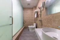 Yihang Holiday Hotel - 2-Star