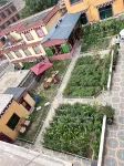 Four Seasons Wenshu Homestay