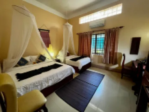 Shining Angkor Apartment Hotel