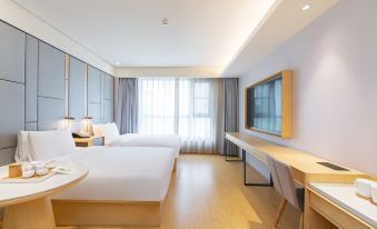 JI Hotel (Kaifeng Fuxing Avenue Wansui Mountain Song Dynasty Martial Arts City)