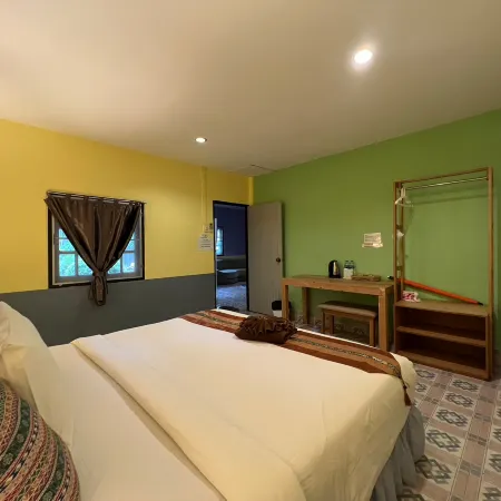 Dong Talay Lipe Beach Resort