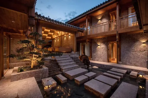 Yijian Yunkuan · Beyond Streams & Hills｜Laid‑back Days Panoramic Private‑Tub Retreat (Sifang Street) - Pet friendly
