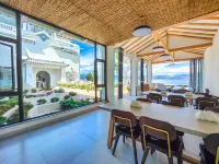 The Ancient City with Wind and Snow of Floral Island