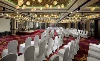 9. Hotel Ro..