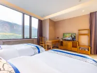 Qinghai Chenxin Hotel (Xining Railway Station) Hotels in Xining