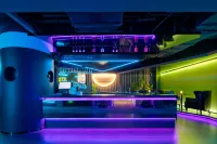 緣宿·SMAX設計師潮牌酒店（太原親賢北街茂業天地店）