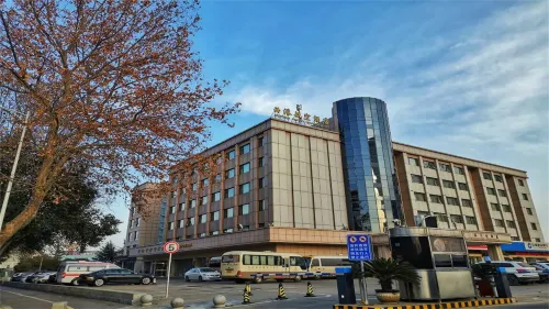 โรงแรมเวสเทิร์นแอร์พอร์ตเอวิเอชั่น (สนามบินซีอาน) - บริการรถรับส่ง