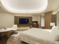 Hefei Fillmore International Hotel (Mingzhu Square) Hotels near Hefei Andover Oceanarium