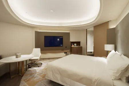 Hefei Fillmore International Hotel (Mingzhu Square)