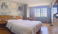 Longnan Juxiang Business Hotel