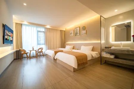 Muqiju (Jinping Bus Station)