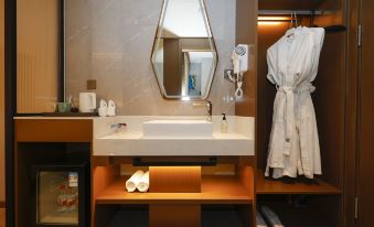 Lotus Hotel