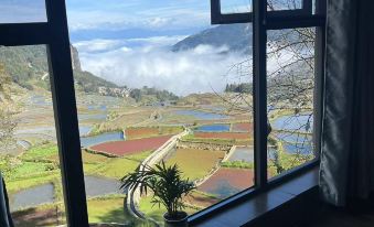 Yuanyang Yuntian Mountain Residence