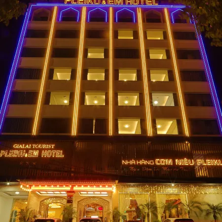 Pleiku & Em Hotel by Gia Lai Tourist