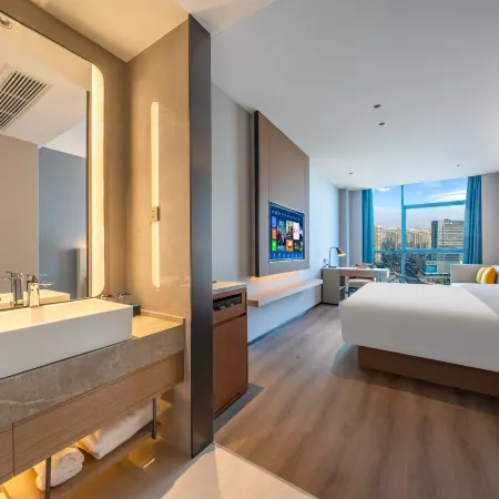 Shuyue Hotel (Shaoxing Lu Xun's Hometown Resort Area Olympic Sports Center Store)