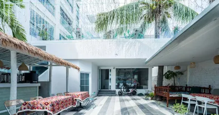 Sanya cloud sail dream homestay