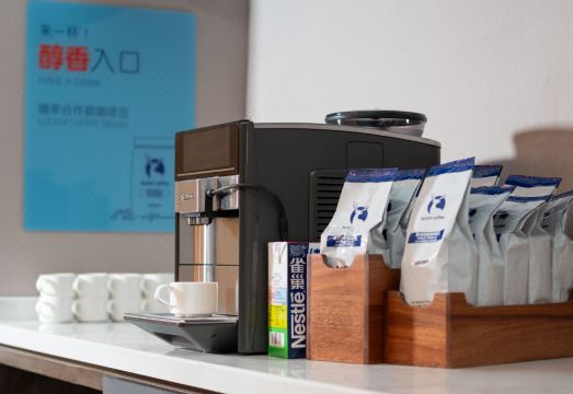 홀리데이 인 익스프레스 조식