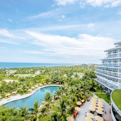 Cam Ranh Riviera Beach Resort & Spa Hotels near Khu Du Lịch Bãi Dài
