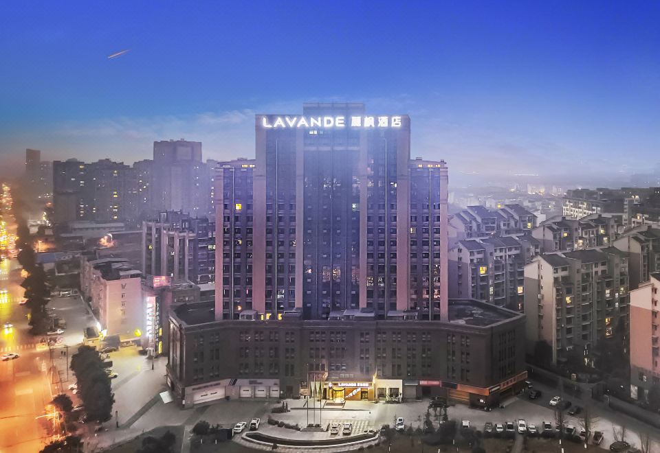 라방 호텔 썸네일