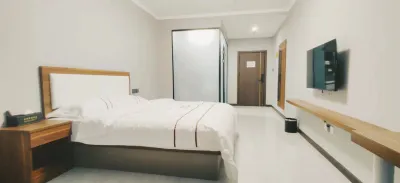 Baotou Runheng Business Hotel Hotels in Baotou South Area/Xiaobaihe Wetland Park