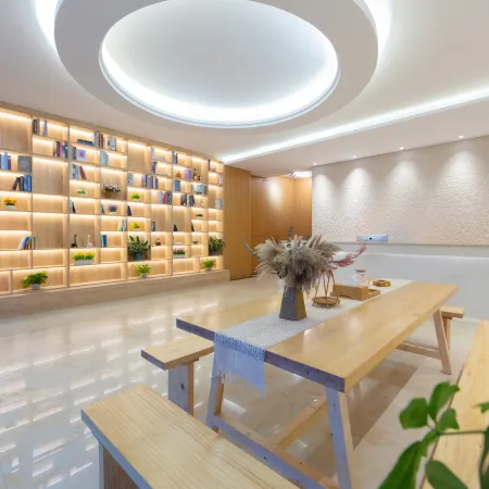 Puyu Shanju Hotel (Yichun Yuanshan Park Branch)