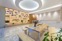 Puyu Shanju Hotel (Yichun Yuanshan Park Branch)