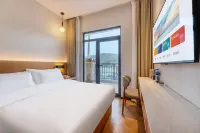 Dong Ao Xinhui Seaview Hotel Hotels near Nanshawan Beach