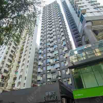 Lodgewood Wan Chai Hotel Exterior