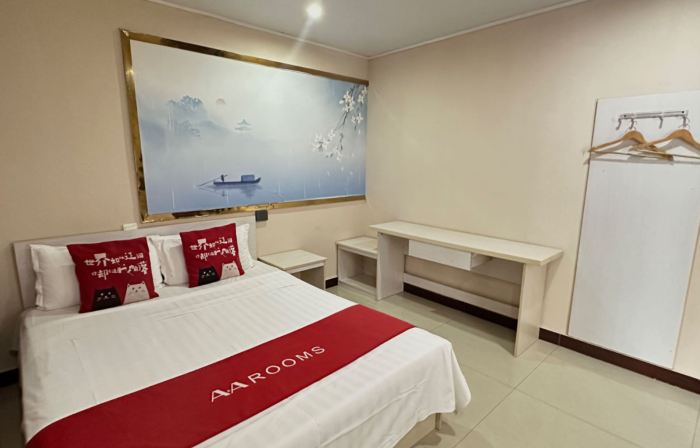 Lijiang Hotel (Xinyi Railway Station)