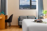 Tenghang Hotel (Kunming Changshui International Airport) - 3-Star