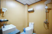 Hello Hotel (Xuzhou Railway Station SUNINNG plaza Shop) - balcony