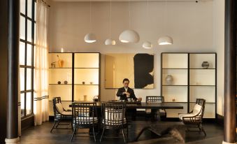 Hengxuan Hotel (Zhongxian Wanda Plaza)